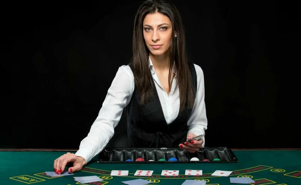 Dealer memandu permainan meja live HIATOTO